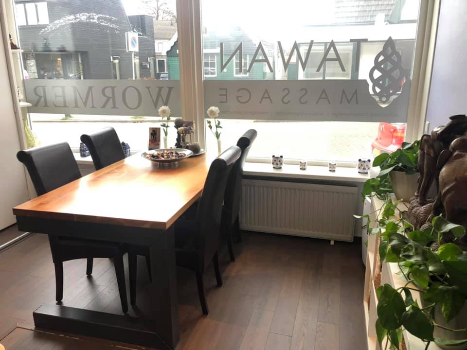 Wachtruimte-massage-salon